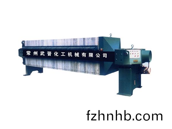 機(ji)械(xie)式壓(ya)濾機